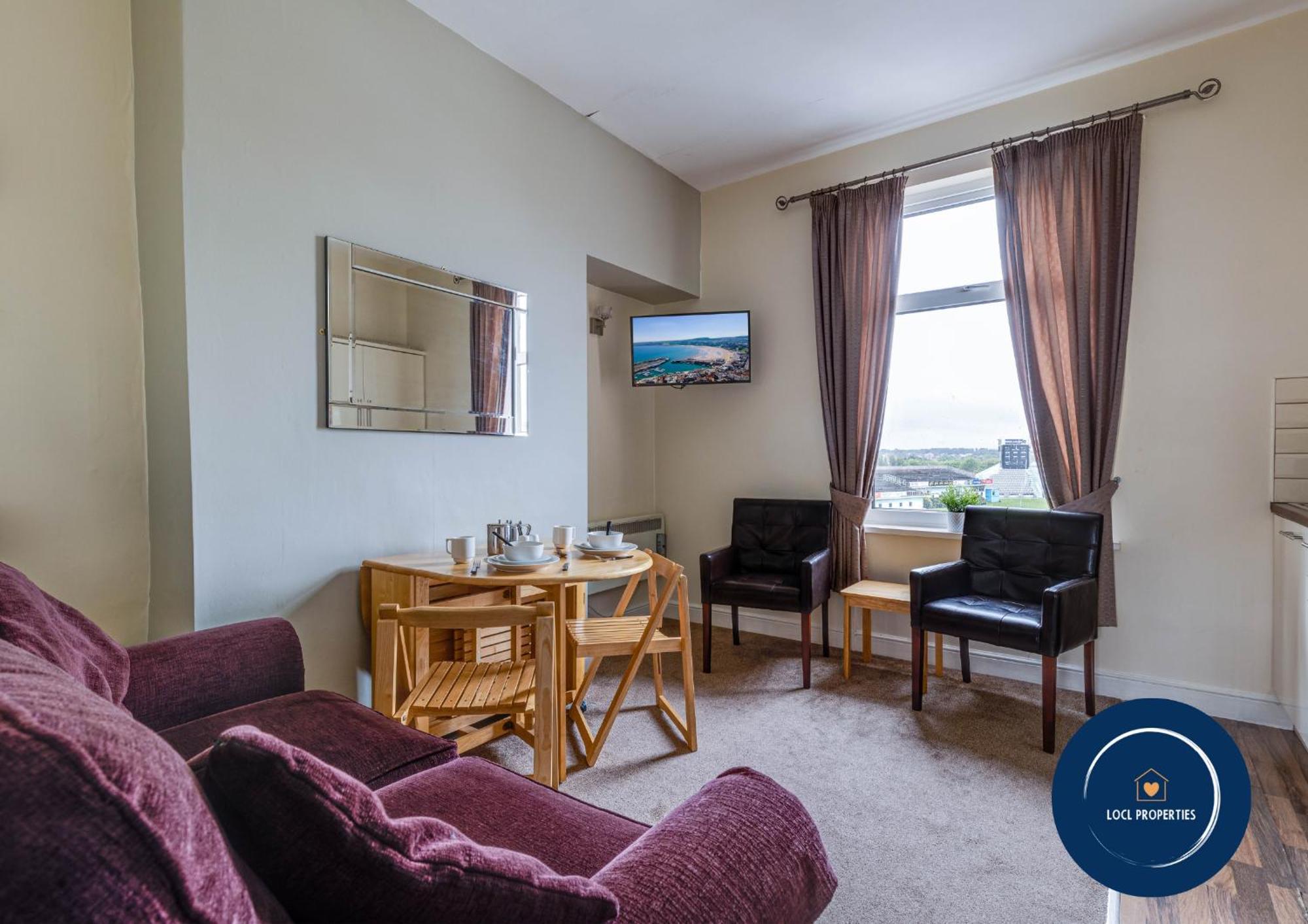 45 The Square Holiday Apartments Scarborough Dış mekan fotoğraf